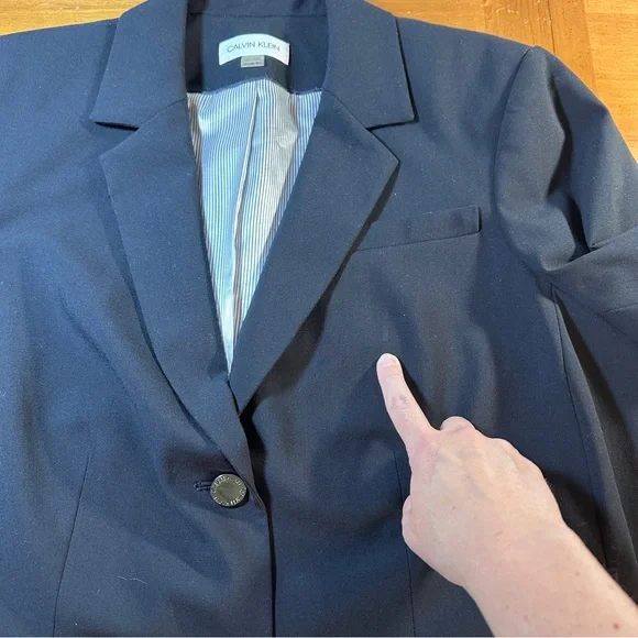 Calvin Klein Women's Dark Navy Blazer - Picture 3 of 8